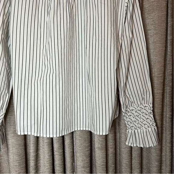 NWT Gap White and Black Striped Collared Button Up Long Sleeve Top Size Small - Picture 11 of 14